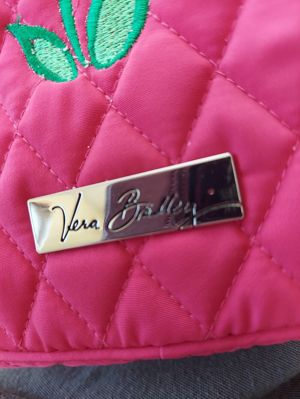 Vera Bradley Insulated Lunch Bag Pink W/ Embordied Flower JOY - Picture 3 of 9